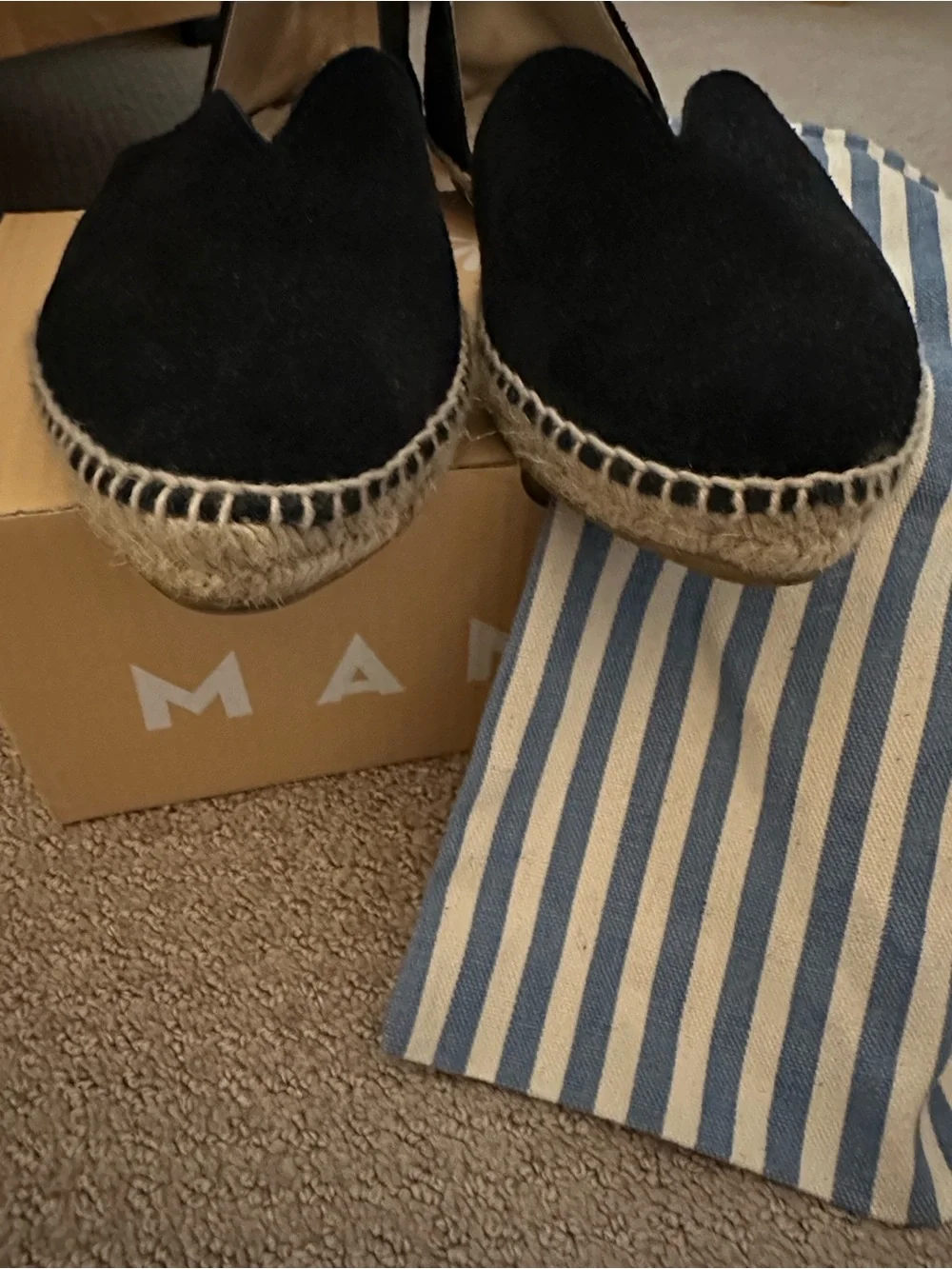 Manebí luxury suede